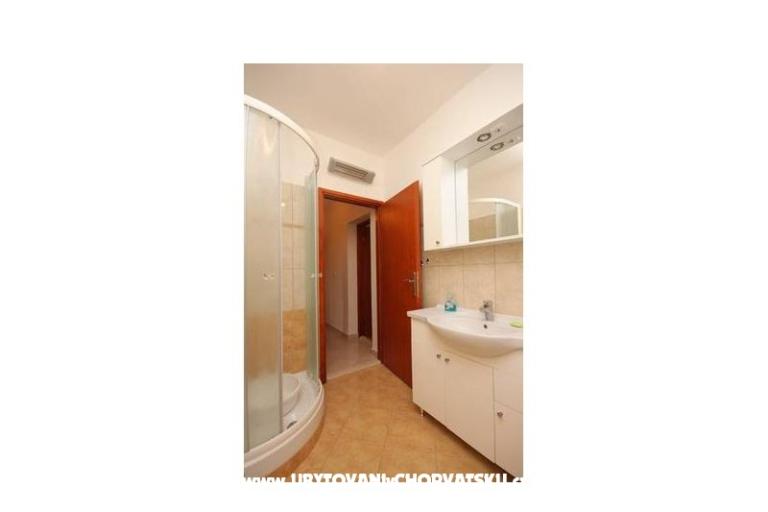 Banj Apartmanok – fotó 12