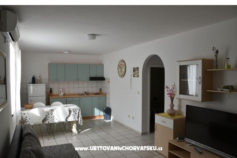 Apartmanok Villa  Antonija  – fotó 2