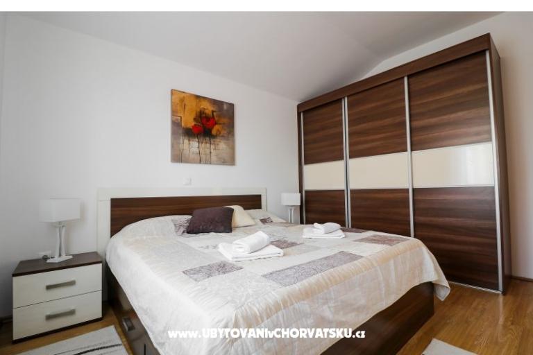  Ház medencével - Villa Marijana  – fotó 12