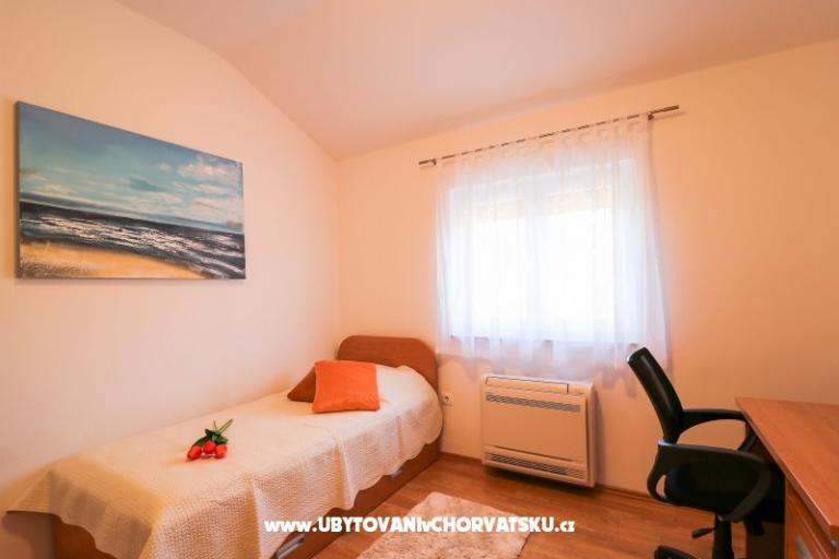  Ház medencével - Villa Marijana  – fotó 13