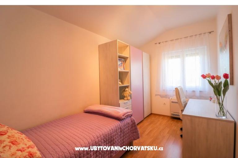  Ház medencével - Villa Marijana  – fotó 14
