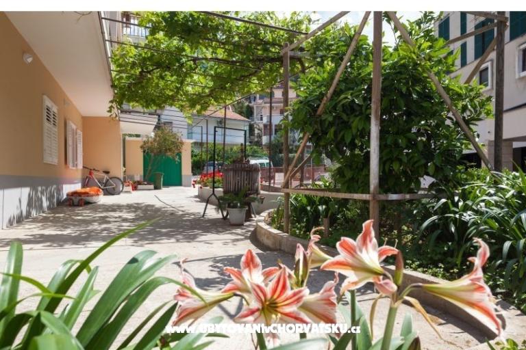 Apartmanok Lucijetić – fotó 3