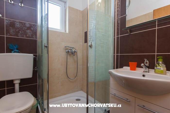 Apartmanok Niko Podgora – fotó 11