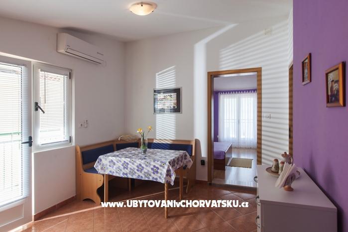 Apartmanok Niko Podgora – fotó 14