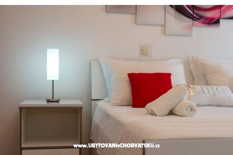 Wide Apartman with Pool  – fotó 11