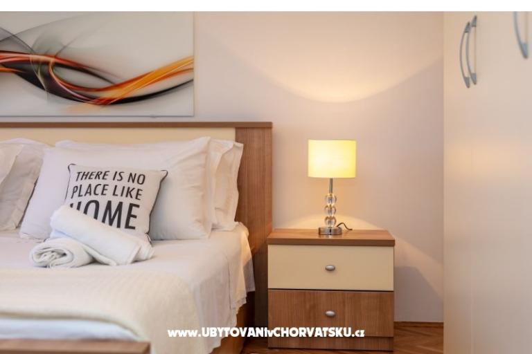 Wide Apartman with Pool  – fotó 13