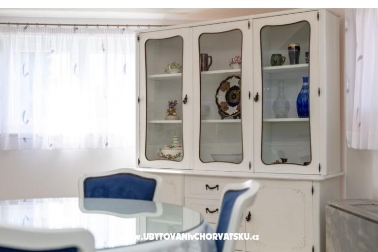 Wide Apartman with Pool  – fotó 17