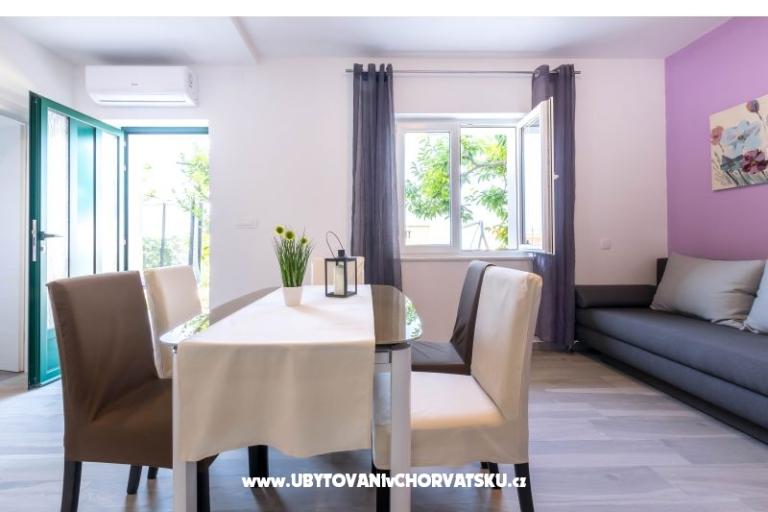 Apartmanok s bazenom Cvita/Podstrana – fotó 4