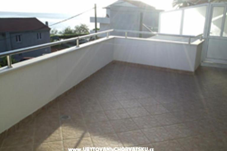 Apartmanok Bura – fotó 2