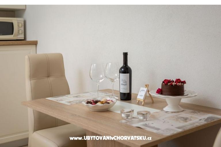 Apartmanok Lemon Garden medencével – fotó 14