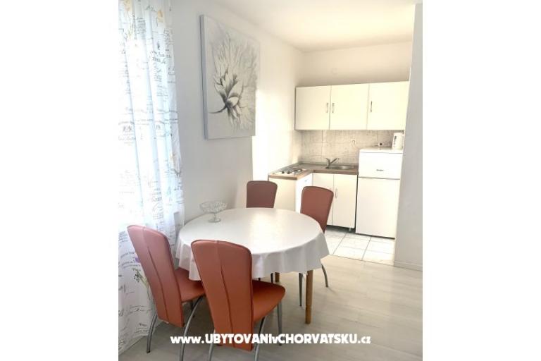Apartmanok Lena – fotó 14