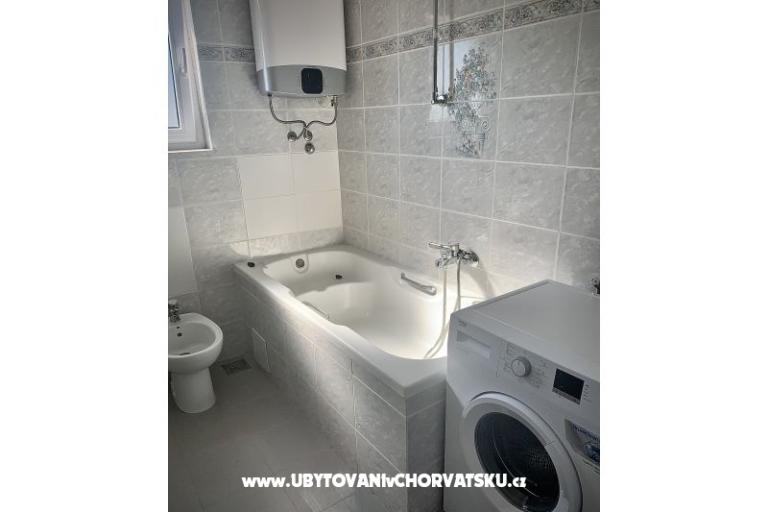 Apartmanok Lena – fotó 16