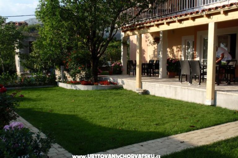 Apartmanok Sara i Nino – fotó 6