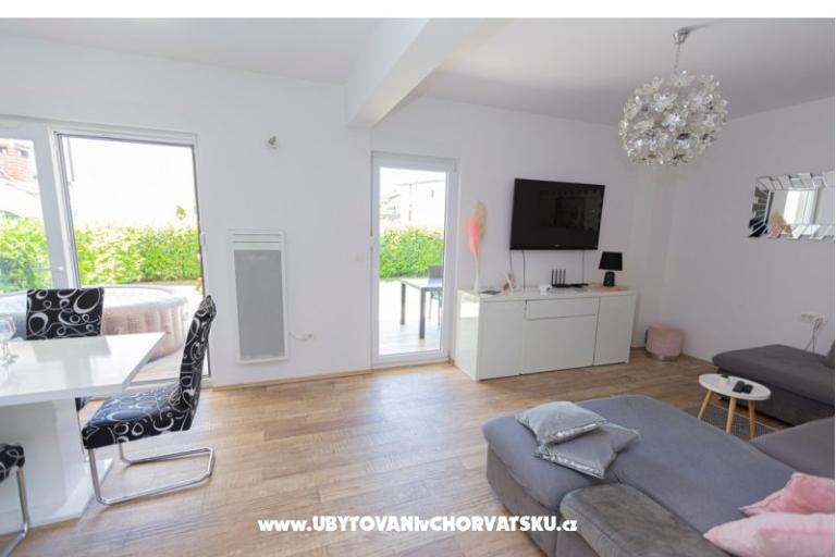 Apartman lux with garden – fotó 13