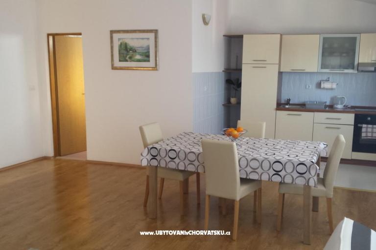 Apartmanok Ana – fotó 2