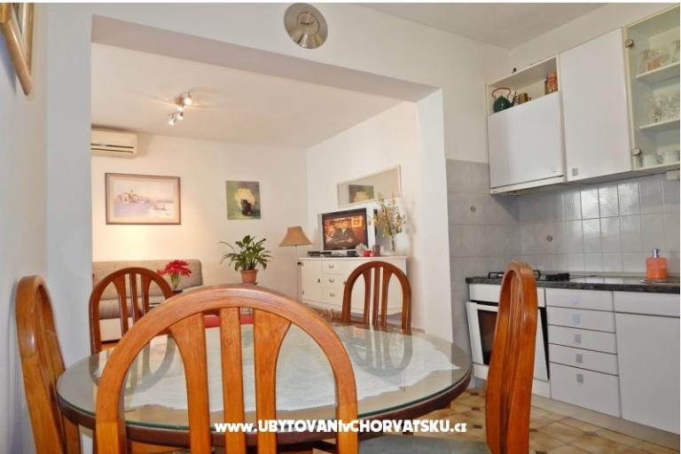 Apartman Gloria Podstrana – fotó 17