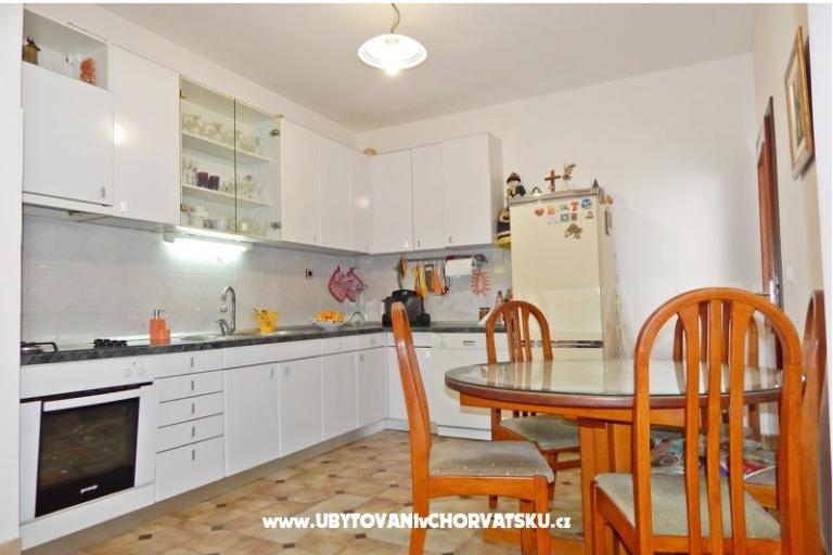 Apartman Gloria Podstrana – fotó 8