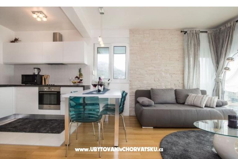 Bubbles Luxury Penthouse with jacuz – fotó 3