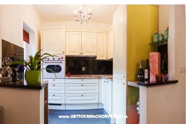 Luxury Apartman Sara – fotó 13