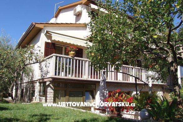 Apartmanok Tina – fotó 2