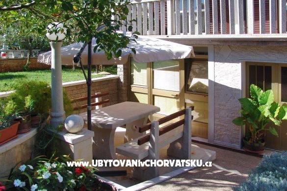Apartmanok Tina – fotó 4