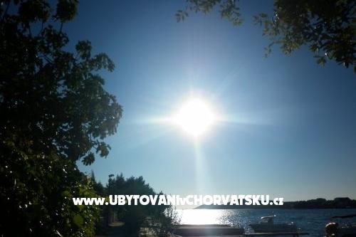 Apartmanok 10 metara od mora – fotó 10