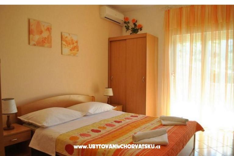Apartmanok TONĆI I IRIS*** – fotó 13