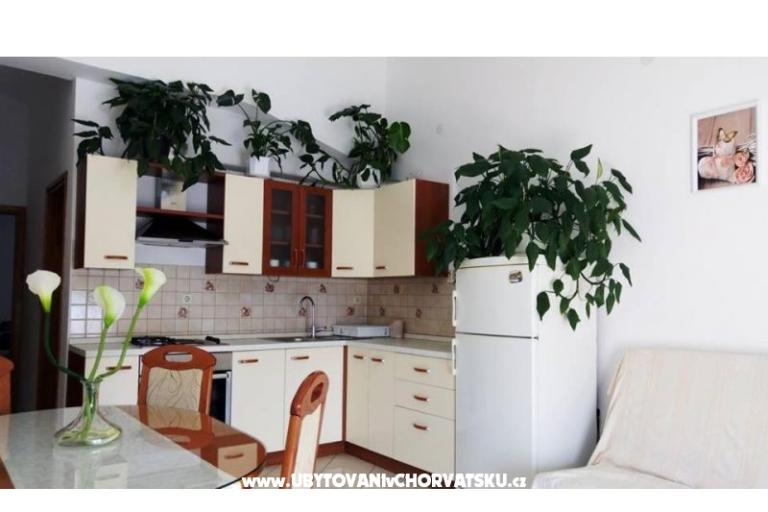 Apartmanok TONĆI I IRIS*** – fotó 22