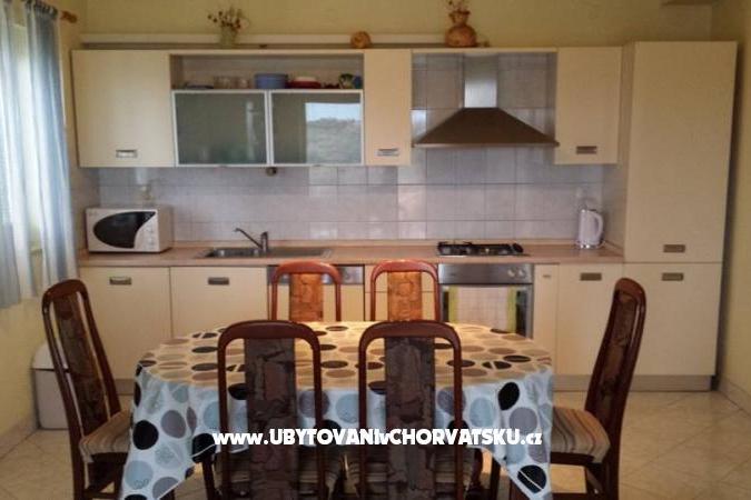 Apartmanok Angelo medencével – fotó 6