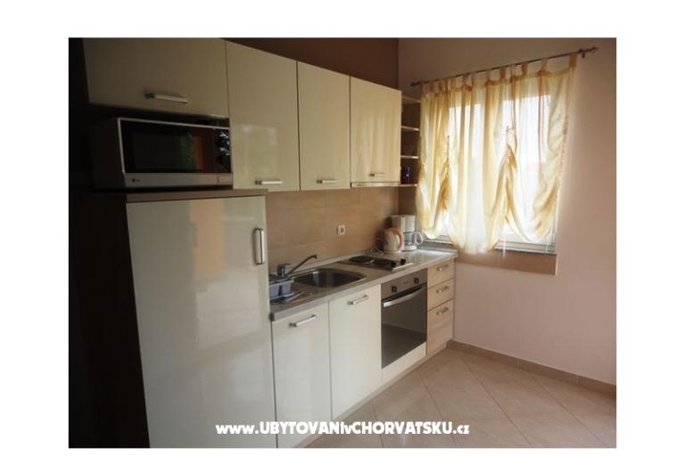 Apartmanok Dora – fotó 12