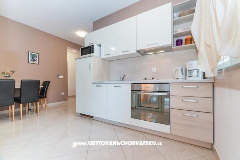 Apartmanok Dora – fotó 2