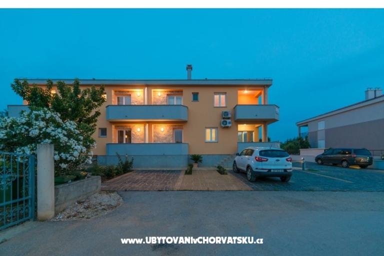Apartmanok Dora – fotó 5