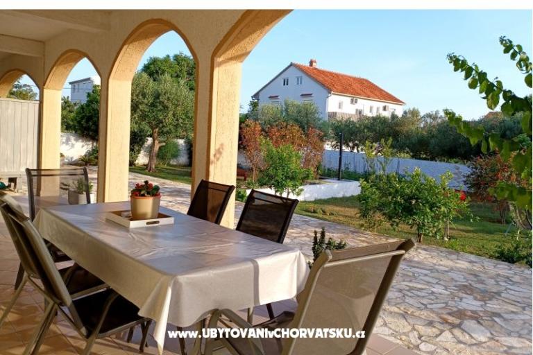 Apartmanok Lantana – fotó 3