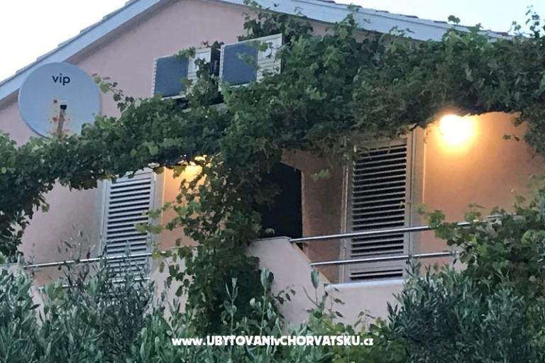 Apartmanok Toni – fotó 2