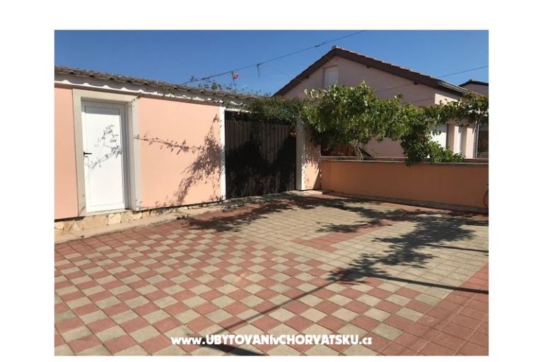 Apartmanok Toni – fotó 5