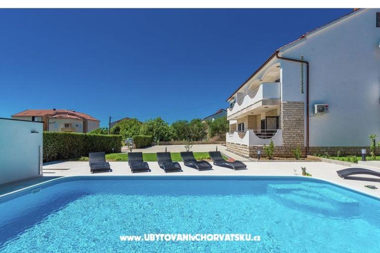 Villa Marivel – fotó 15