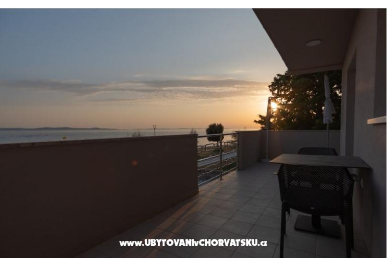 Sandrea Apartmanok – fotó 11
