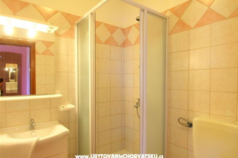 Apartmanok medencével Jadranka – fotó 8