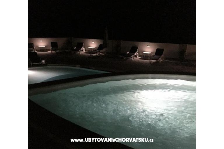 Apartmanok medencével Štinjan – fotó 11