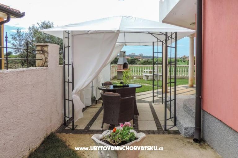 Kristina Apartmanok – fotó 12
