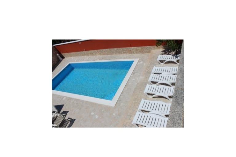 Ház with swimming pool – fotó 15