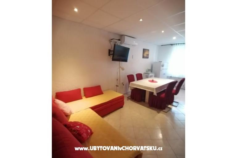 Apartmanok Sindi 1,2           APART – fotó 16