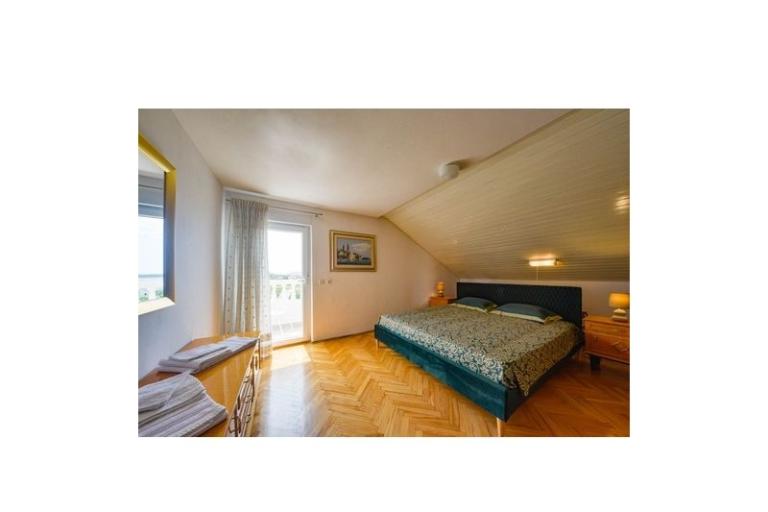 Apartmanok Anny medencével – fotó 15
