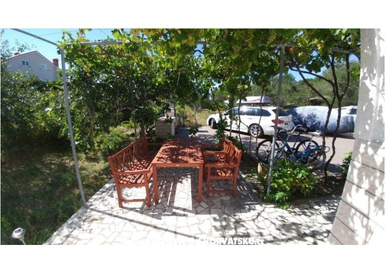 Apartmanok Dora – fotó 18