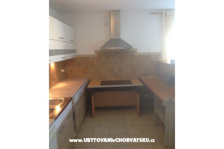 DeltaS Studios and Apartmanok – fotó 11