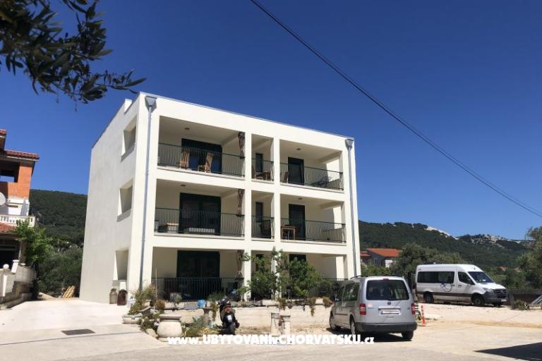 DeltaS Studios and Apartmanok – fotó 17