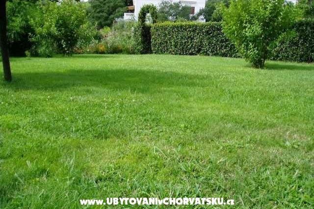 Holiday Rab Apartmanok – fotó 4