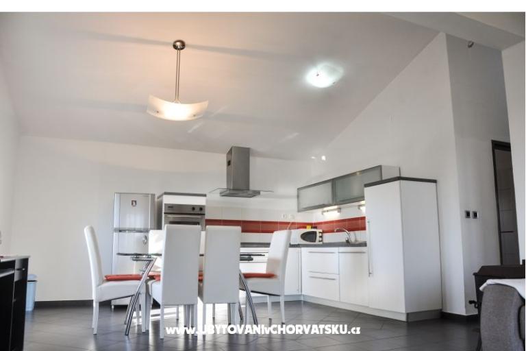 Apartmanok Irena – fotó 8