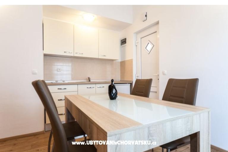 Apartmanok Marni – fotó 13