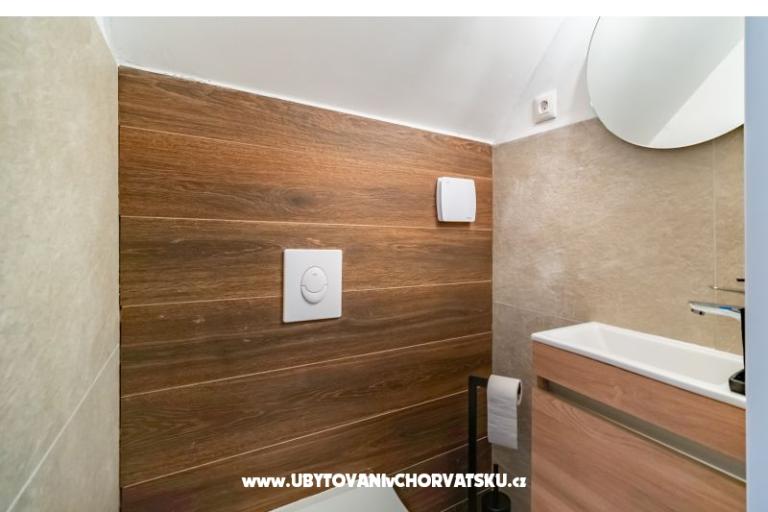Riverside house pool jacuzi sauna – fotó 22